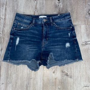 H&M Jean shorts💕